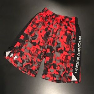 Underarmour Shorts Boys Youth Medium